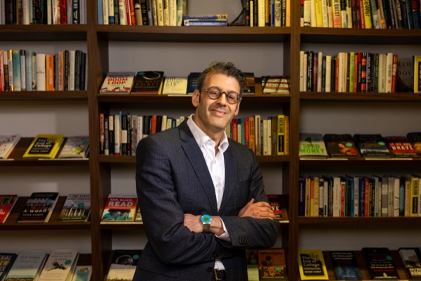 Lee Drutman, bookshelves